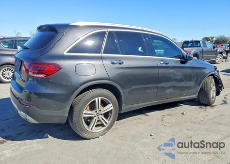 2020 Mercedes-Benz Glc 300 z USA, uszkodzony, nr VIN WDC0G8DB6LF678429